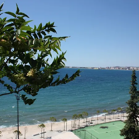 Apartament Beach *
