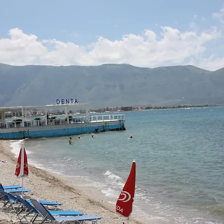 Beach Apartament *